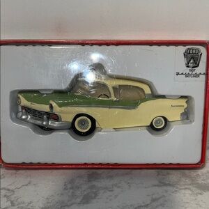 Ford 1957 Fairlane Skyliner Model in Green and Cream Ornament